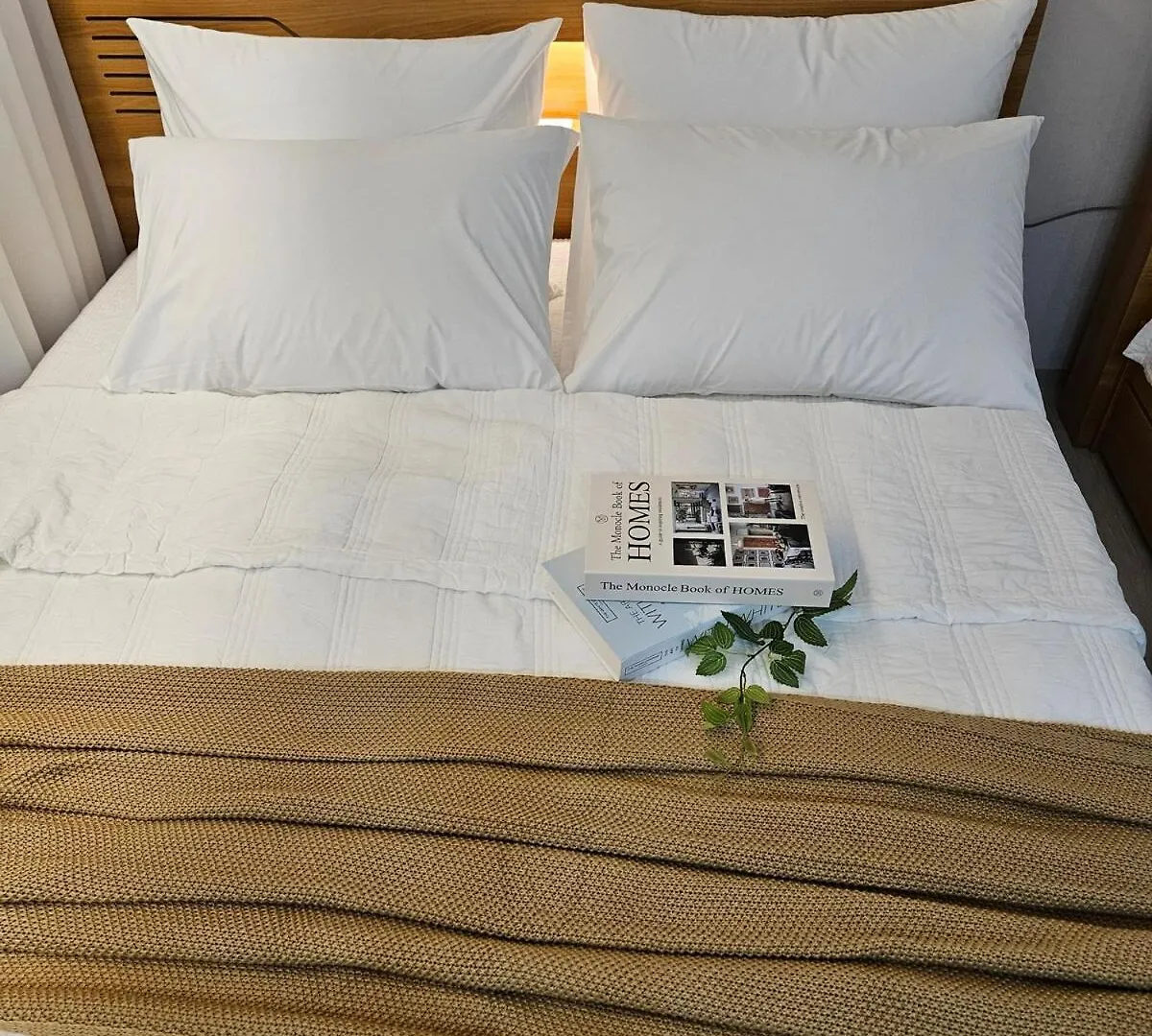 Blue Sands Busan Villa