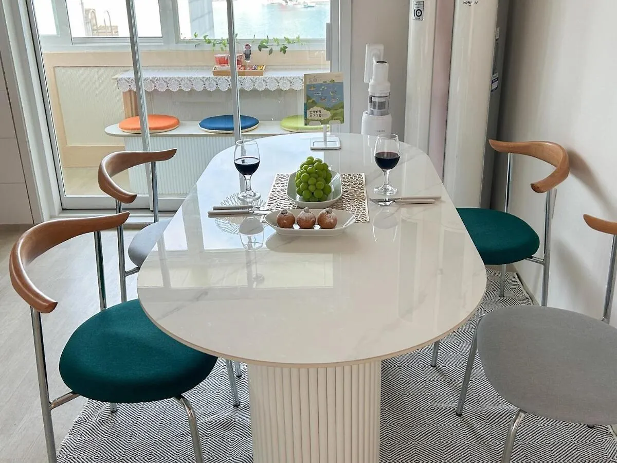 Blue Sands Busan Villa